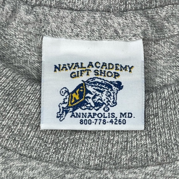 Vintage single stitch Navy hockey t-shirt. Thick material. - Picture 2 of 3